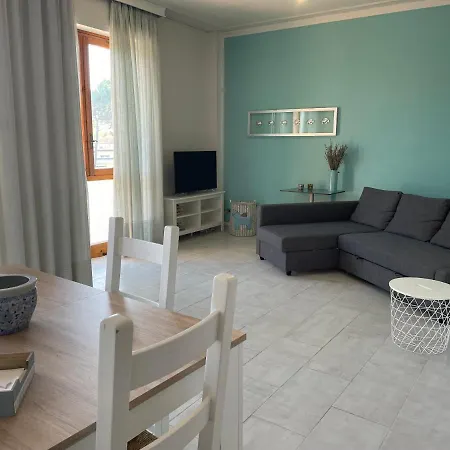 Apartment Lara's *